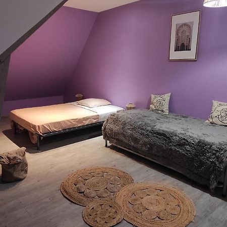 Agreable Et Spacieuse Chambre Familiale Sansac-de-Marmiesse Εξωτερικό φωτογραφία